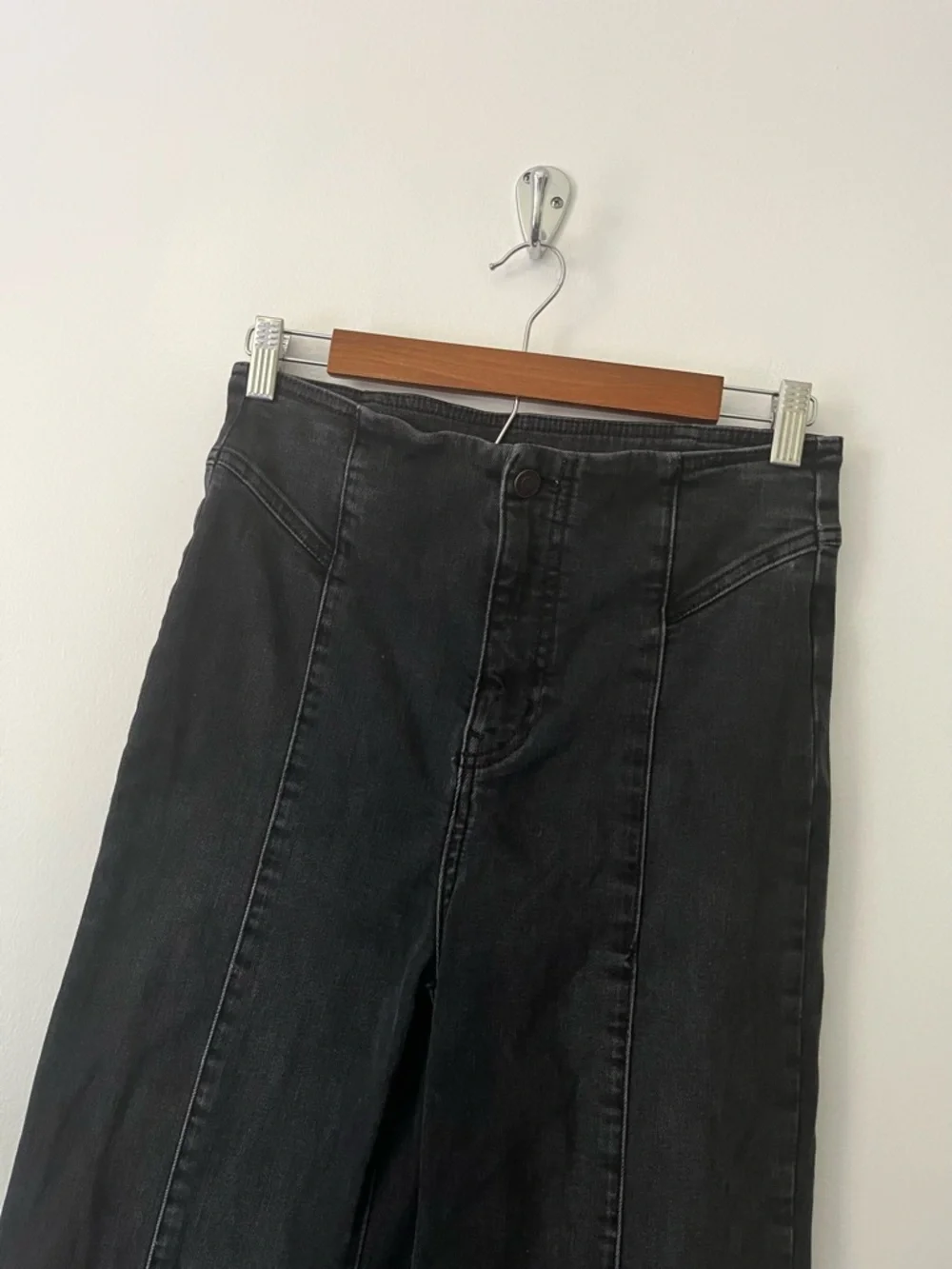 We The Free People Curvy High Rise Flare Festival Hippie Jeans Black 28
